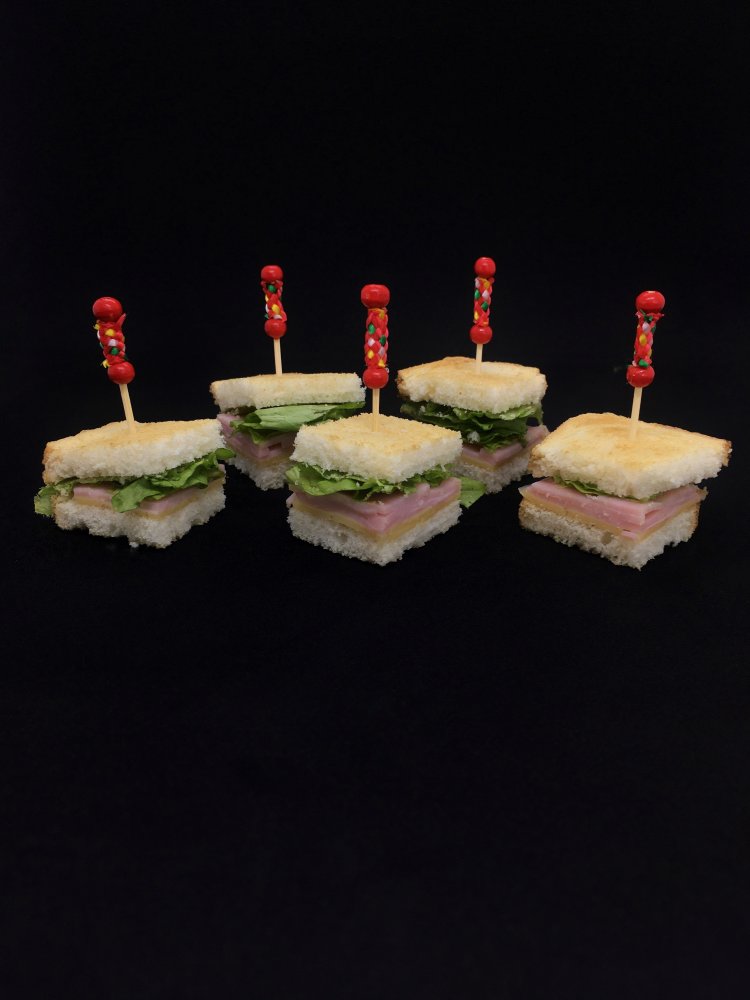 Мини сэндвичи с ветчиной 1 сет -10 шт