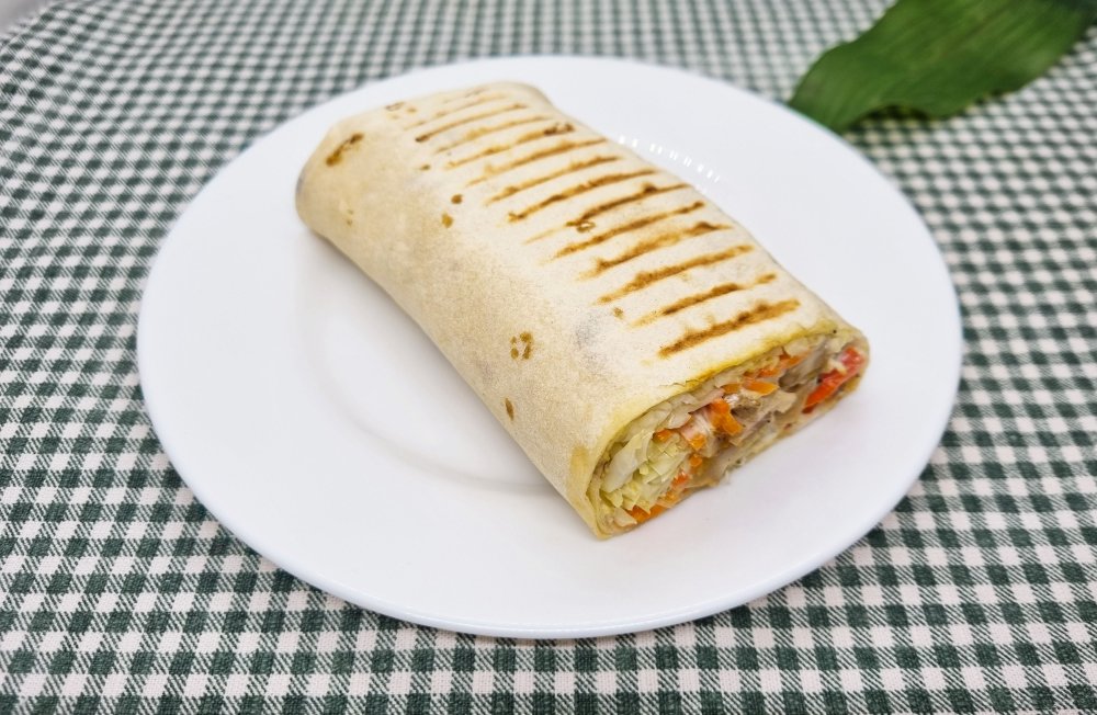 Ролл "Цезарь" 1/2шт