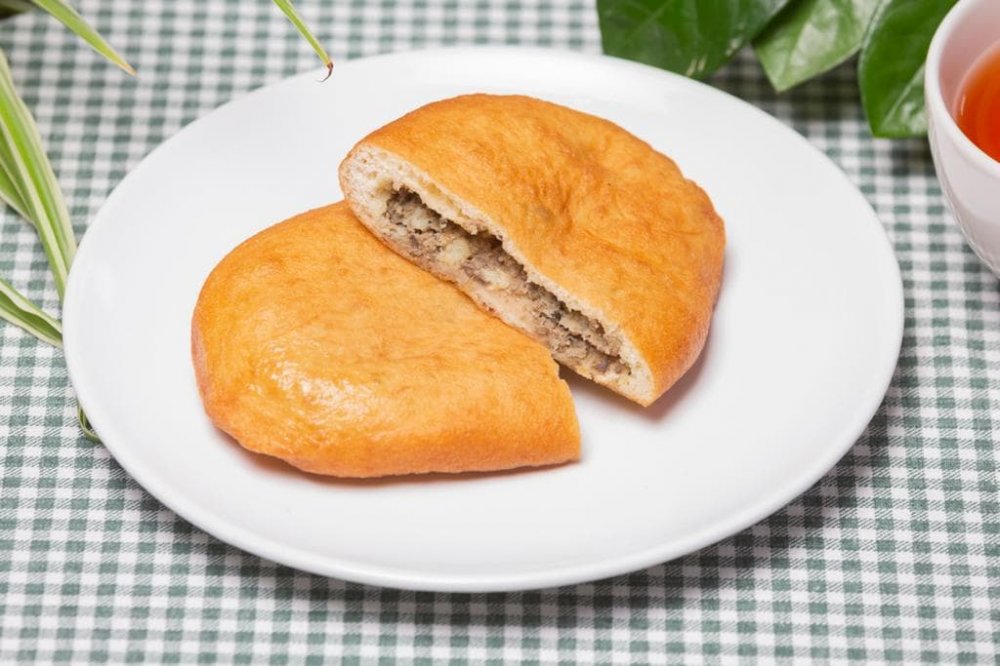 Пирожок жареный с ливером