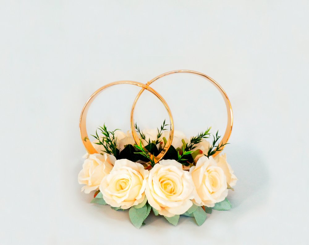 Украшения на машину (набор: кольца - 1 шт, бутоньерки - 4шт) (желт.)