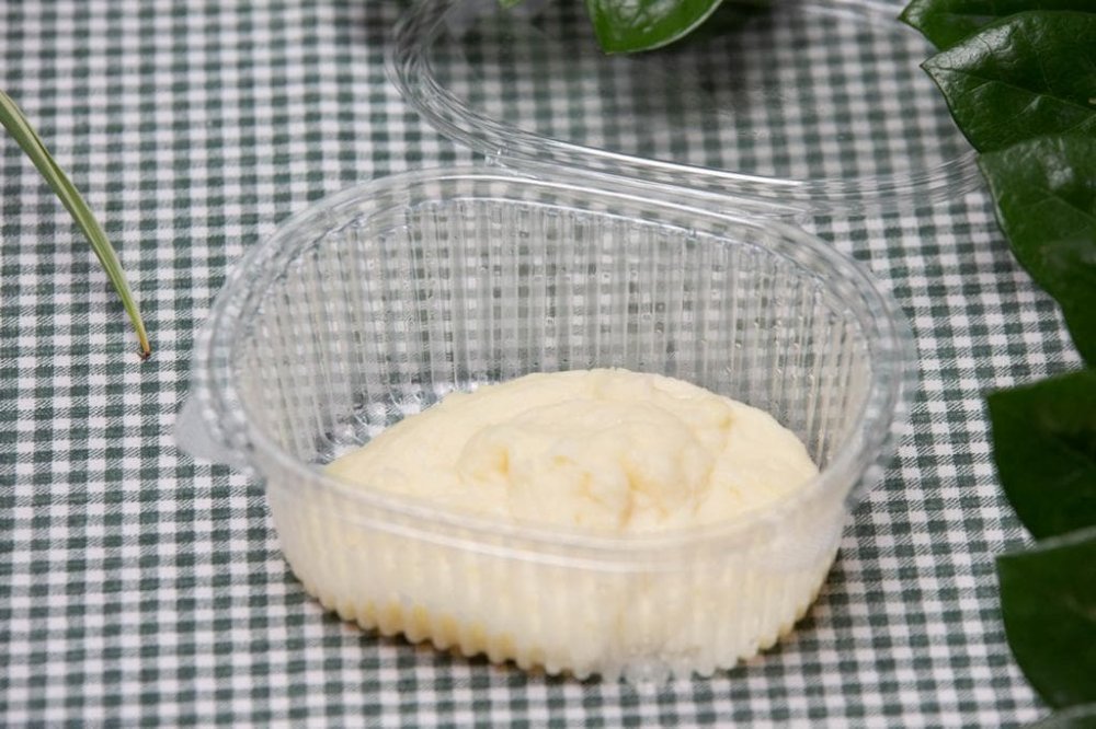 Картофельное пюре в контейнере