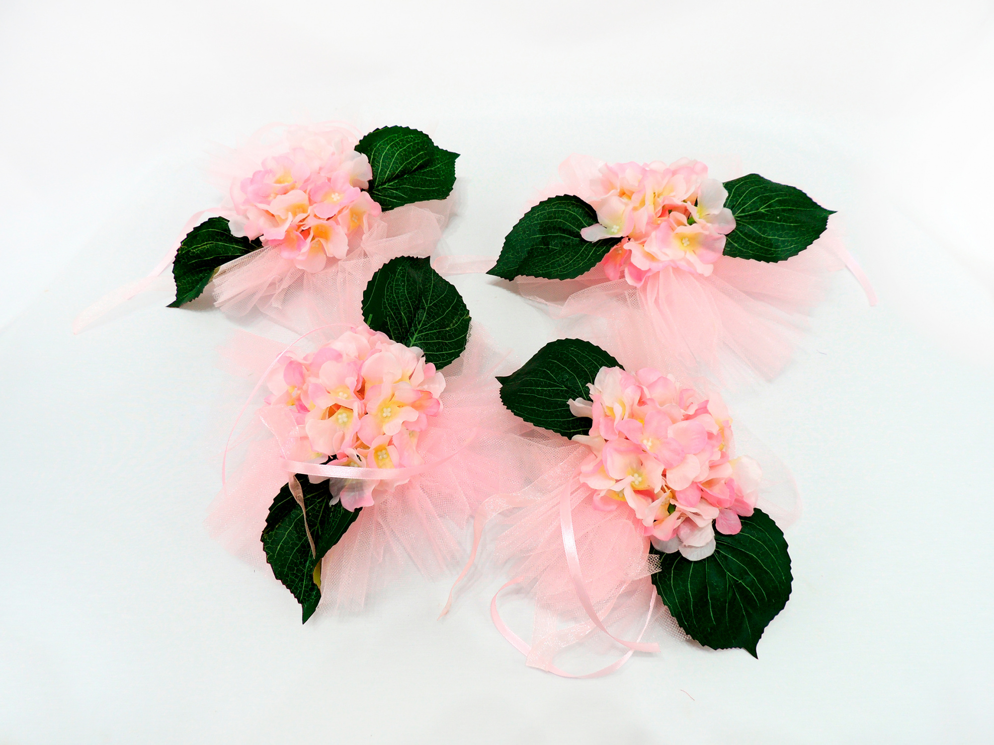 Украшения на машину (набор: кольца - 1 шт, бутоньерки - 4шт) (роз.)