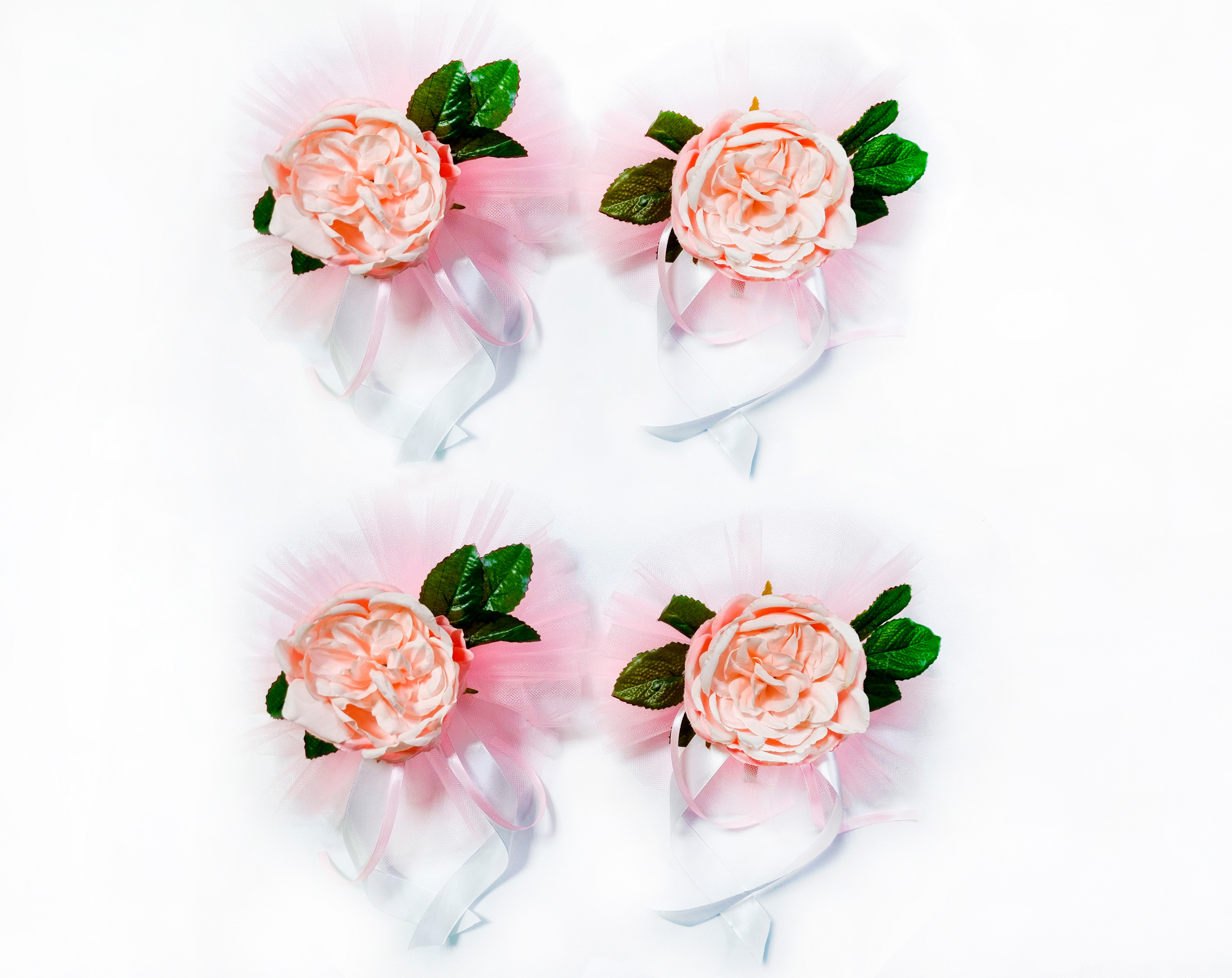 Украшения на машину (набор: кольца - 1 шт, бутоньерки - 4шт) (розов. мал.)